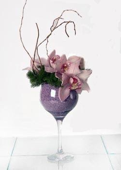 Ankara Gordion Alveri Merkezi AVM online iek gnderme sipari cam ierisinde 3 adet kandil orkide
